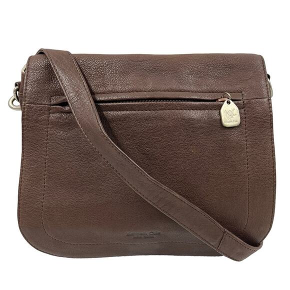 Kenneth Cole Boho Vintage 90s Y2K Boho Aged Leather Crossbody Flap Saddle Bag